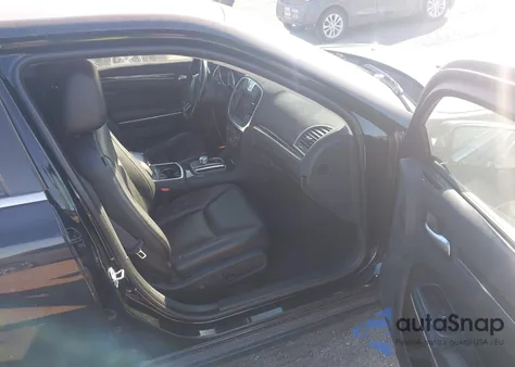 2018 Chrysler 300 Touring L Awd из США, поврежденный, VIN 2C3CCARG6JH257983